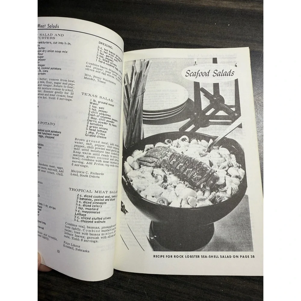 Salads‎ Cookbook Vintage 1969 Favorite Recipes Press Over 500 Salad Recipes